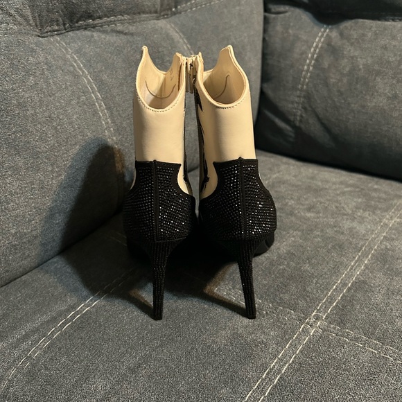 INC International Concepts Black and Cream Heeled Boots - Picture 8 of 12